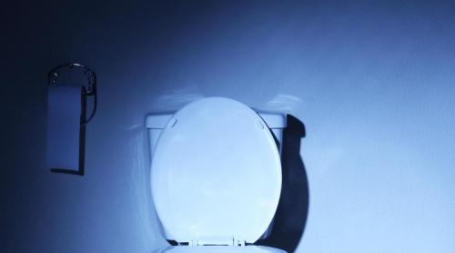 Trezirea bruscă în toiul nopții poate ascunde probleme urinare grave