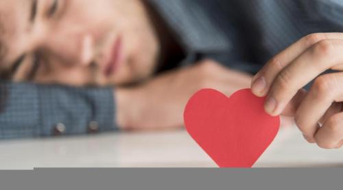 Creierul decide tot, nu inima. Ce se întâmplă în corpul tău când ești îndrăgostit VS când ai inima frântă