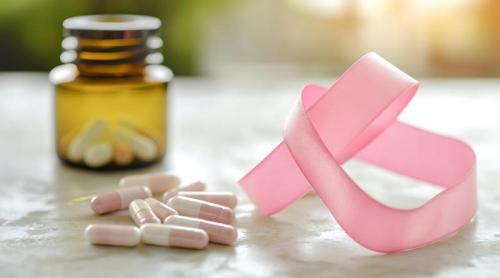 Deficitul de vitamina D triplează durerea după operația de cancer de sân. Soluția simplă care reduce chinul pacientelor