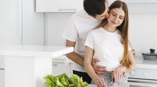 Dieta care îți poate afecta fertilitatea. Ce spun studiile despre șansele de a avea un copil