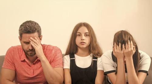 Leca arată care sunt semnele alienării parentale prezente la adolescenții cu vârsta de până în 14 ani