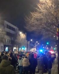 fiat justitia pereat mundus adevaratul inteles al expresiei care justifica protestele din piata victoriei