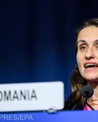 replica a presedintelui frantei potrivita pentru oana toiu