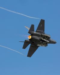 realpolitik pierde europa fiindca sta de o parte in razboiul din golf