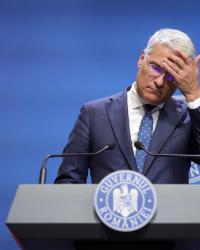 esecul legii salarizarii unitare gafa de proportii sau manevra politica geniala