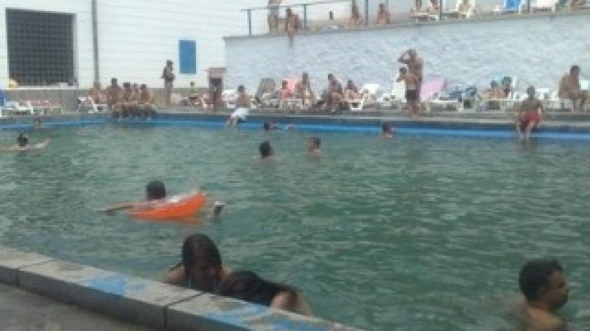 strand_cerna_baile_herculane_apa_termala-e1281099703557