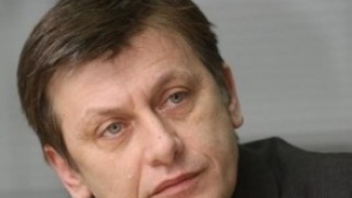 134520-crin-antonescu-e1281353908770