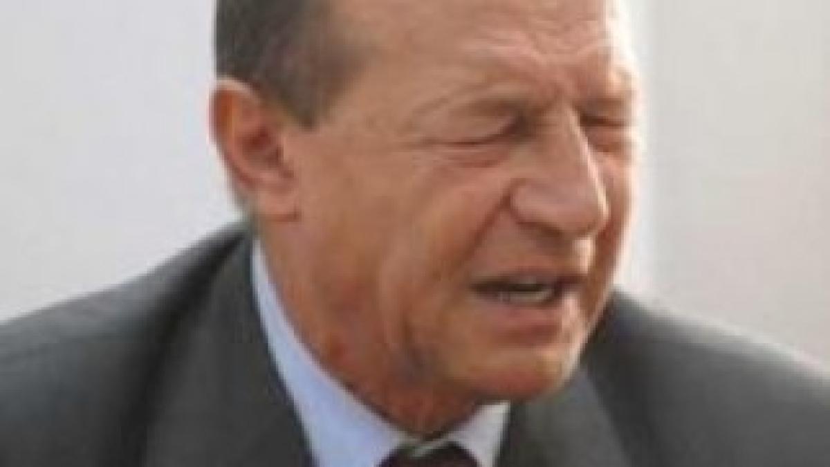 basescu-urat