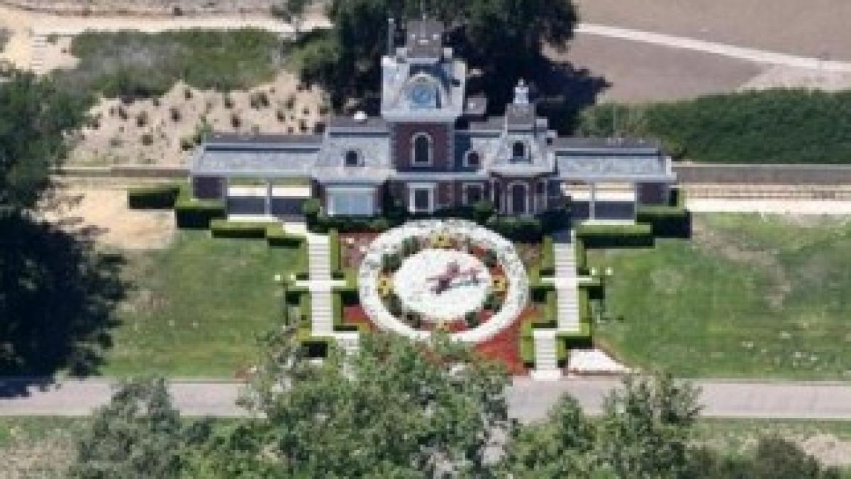 Aerial_views_of_5d83