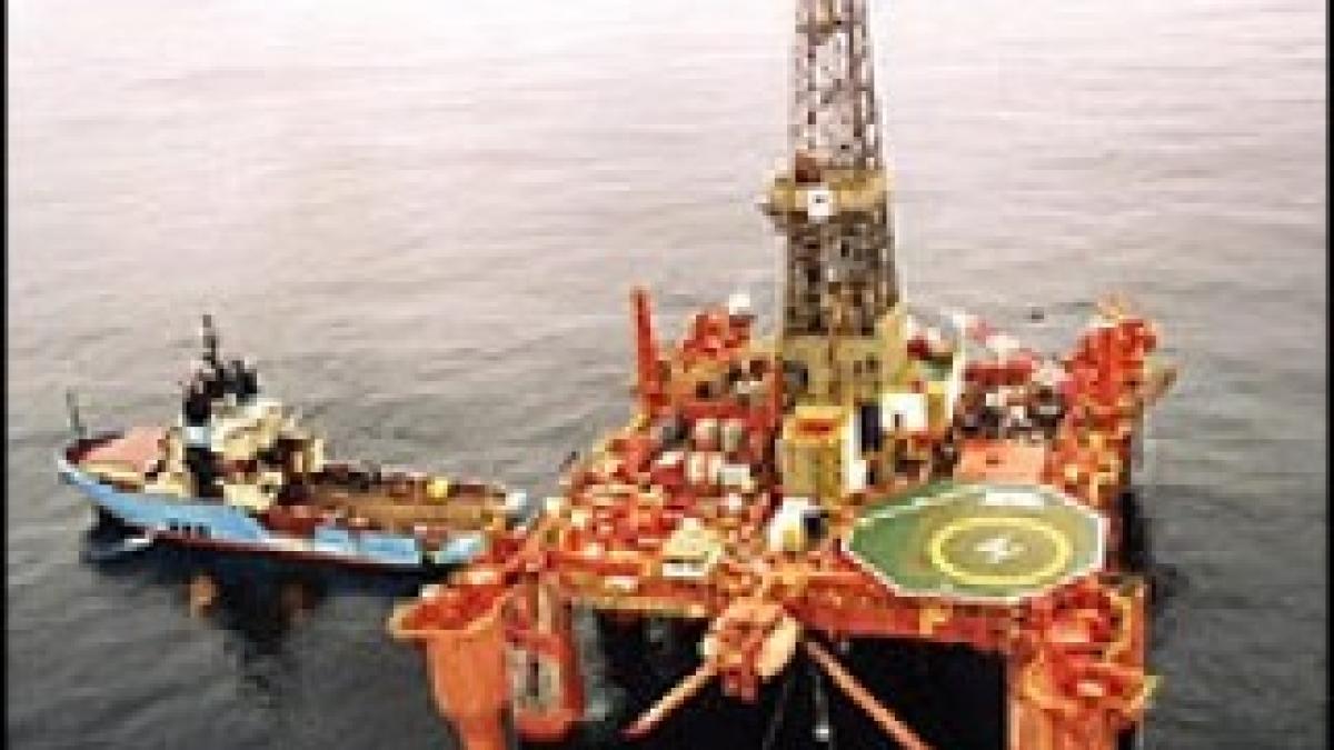 platforma-petroliera-marina