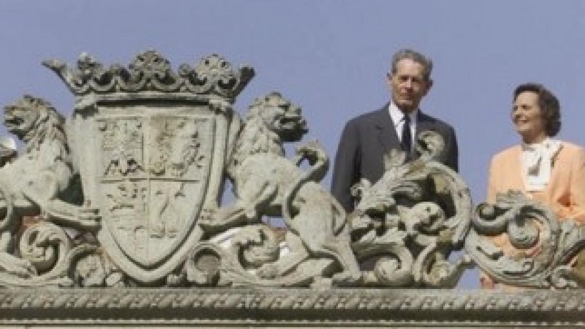 regele-mihai-elisabeta-604