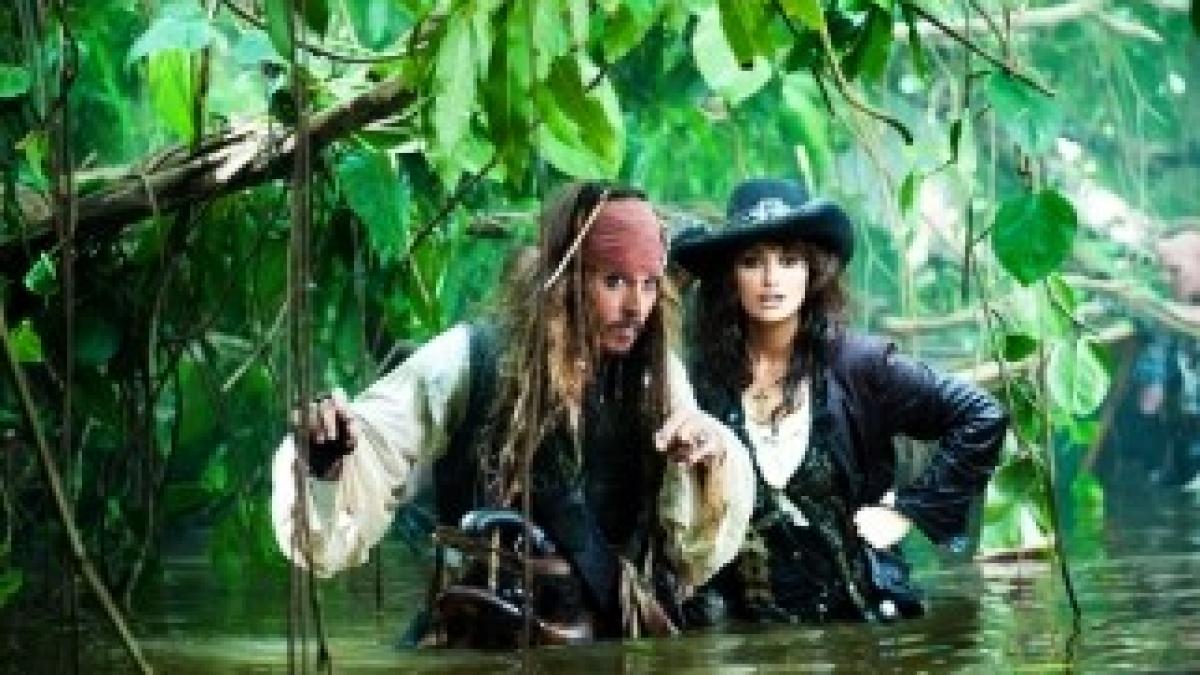 piratii-din-caraibe-pe-ape-si-mai-tulburi