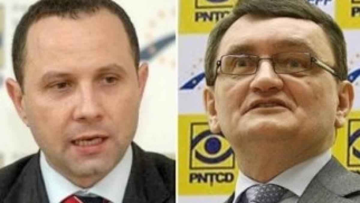 133074maxim-e1306678483136