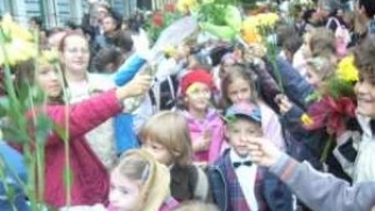 eleviinceputdeanscolarscoala1020611_resize_tn