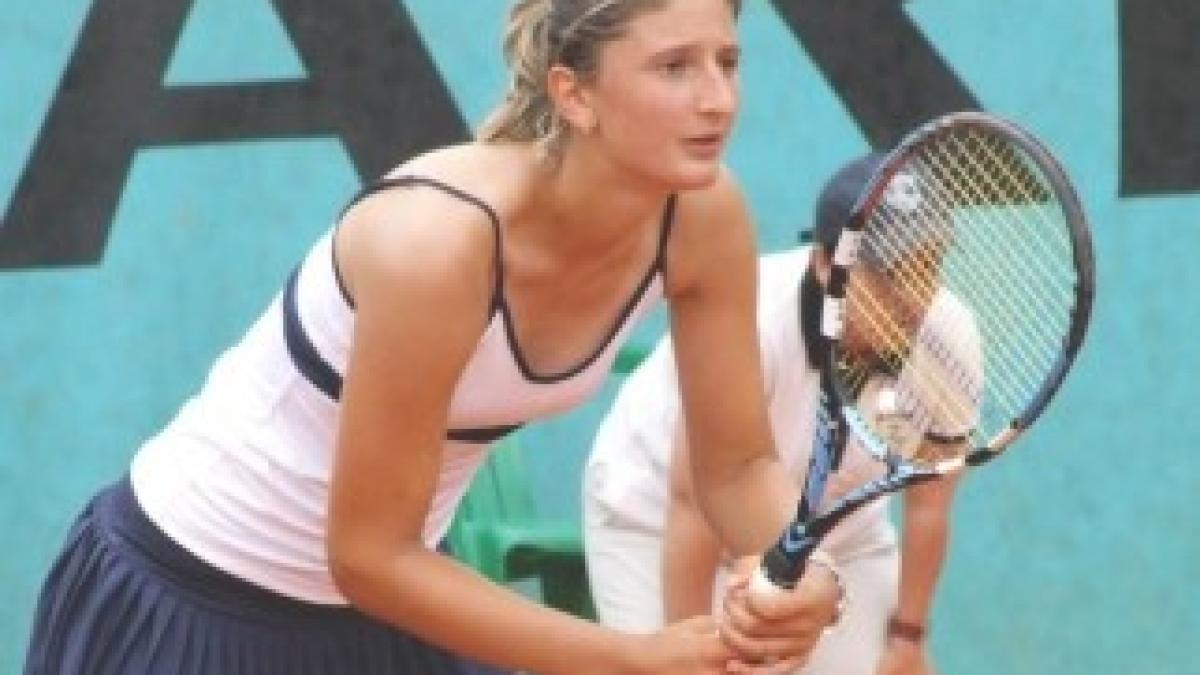 Irina_Camelia_Begu_Paris2008-128
