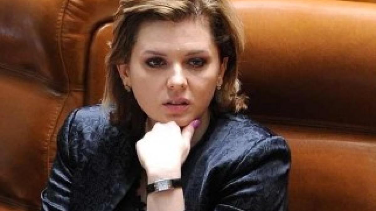 roberta_anastase_90598900