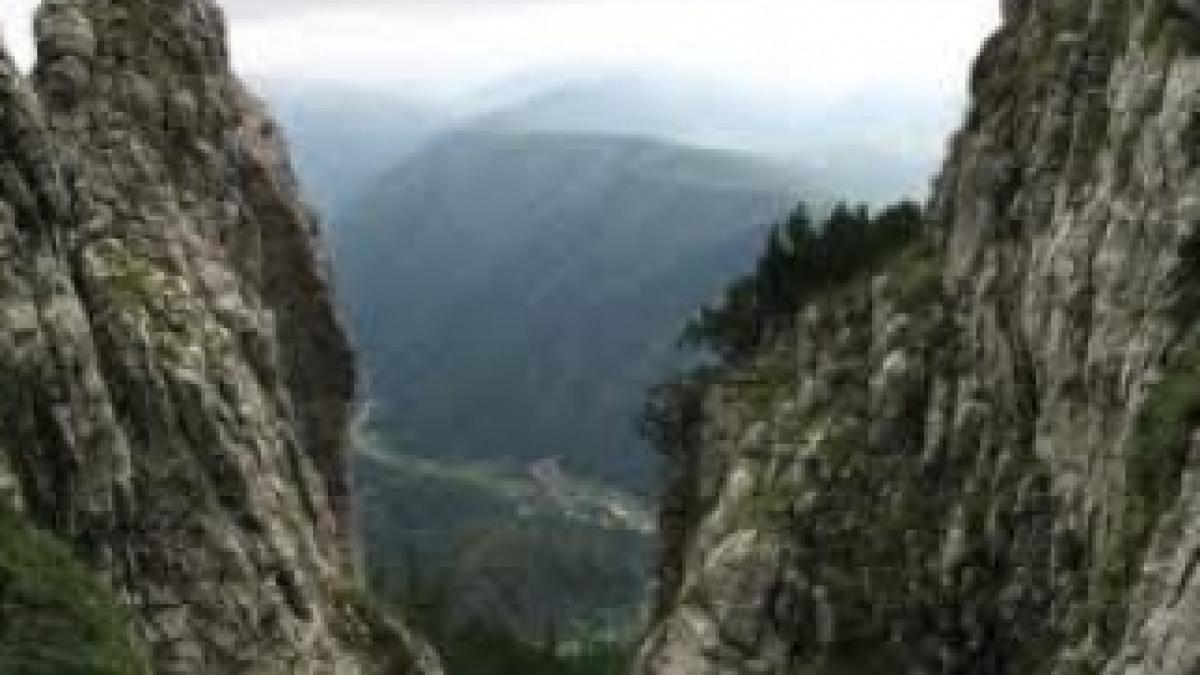 3-polonezi-s-au-ratacit-pe-munte