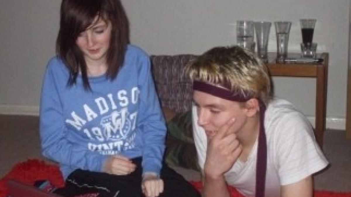 Rebecca-Aylward-si-Joshua-Davies