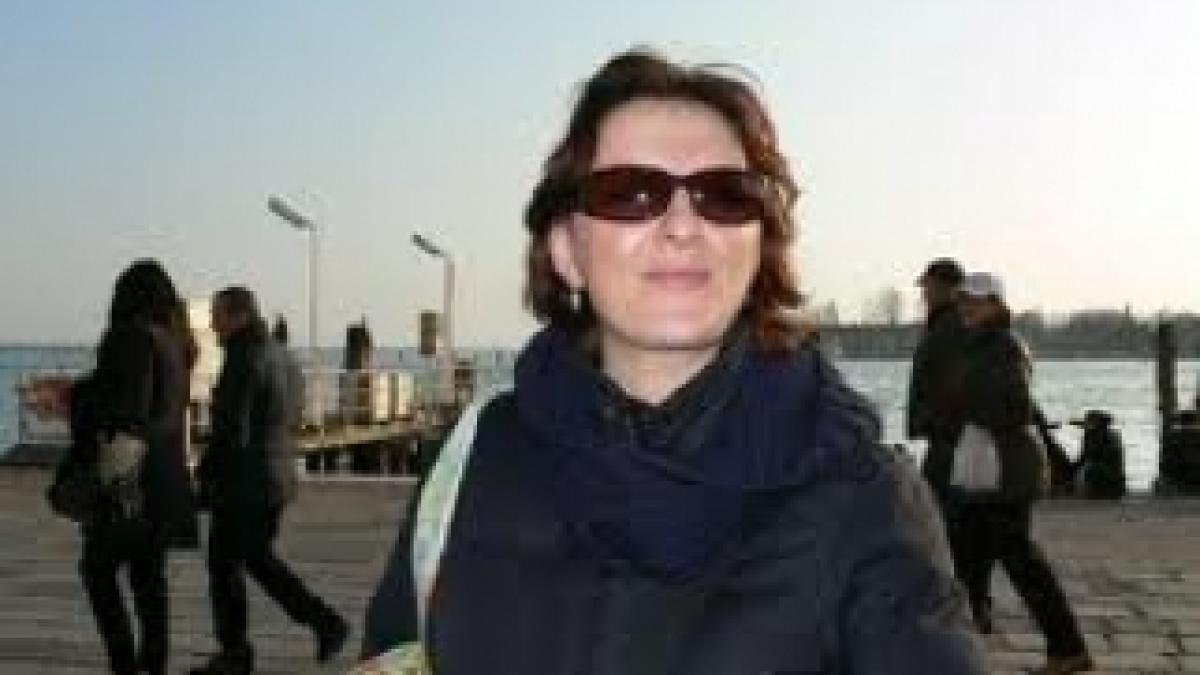 nepoata-lui-boc-sta-pe-bani-publici