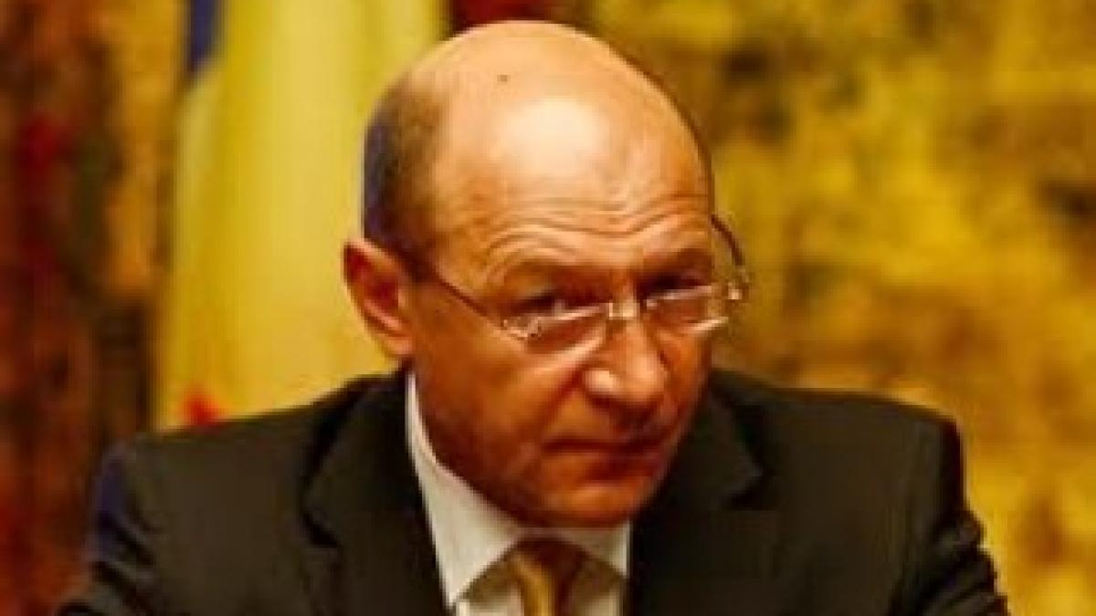 basescu-acuza-o-jurnalista
