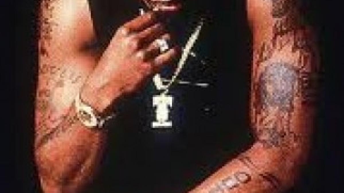 i-au-fumat-cenusa-lui-Tupac