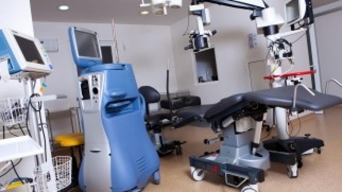 Oftalmestet-bloc-operator