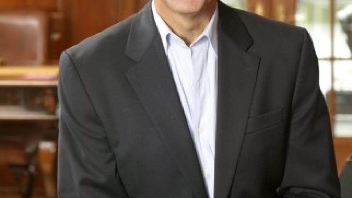 Joe_Biden_official_photo_portrait_2