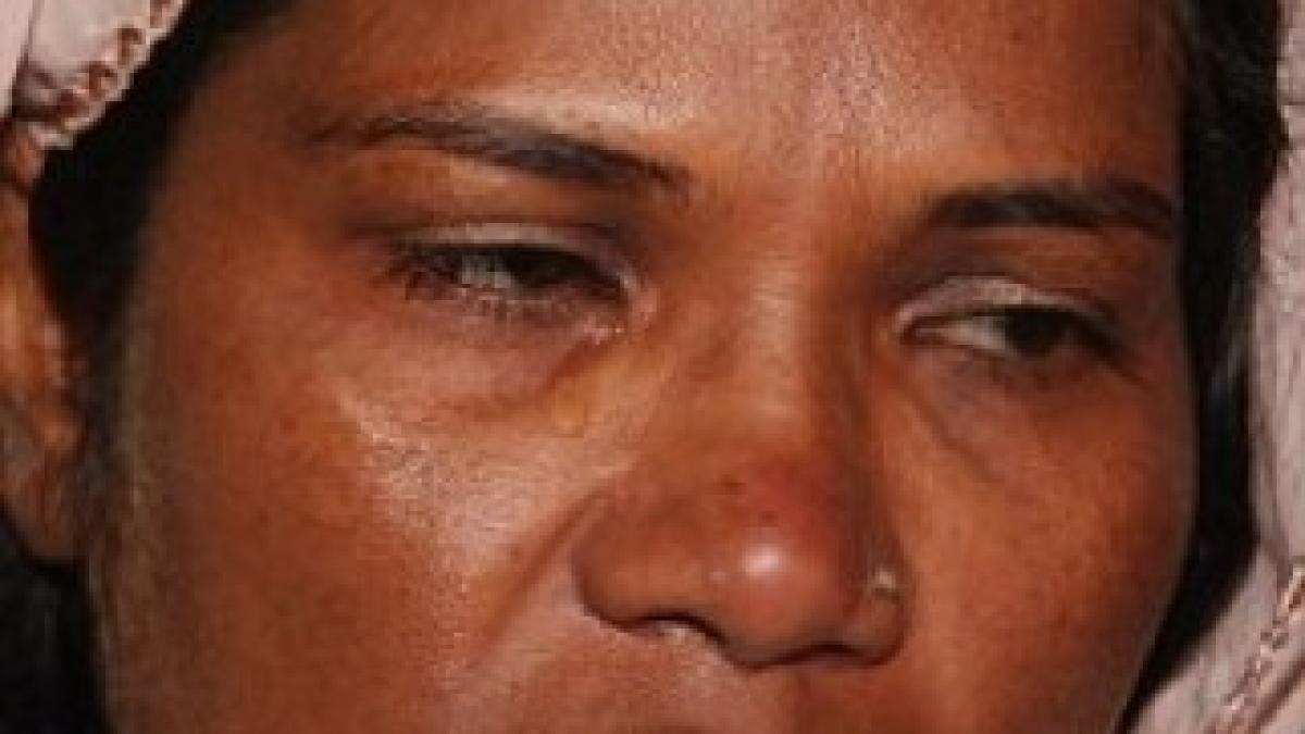 article-2066277-0EF1539100000578-962_235x310