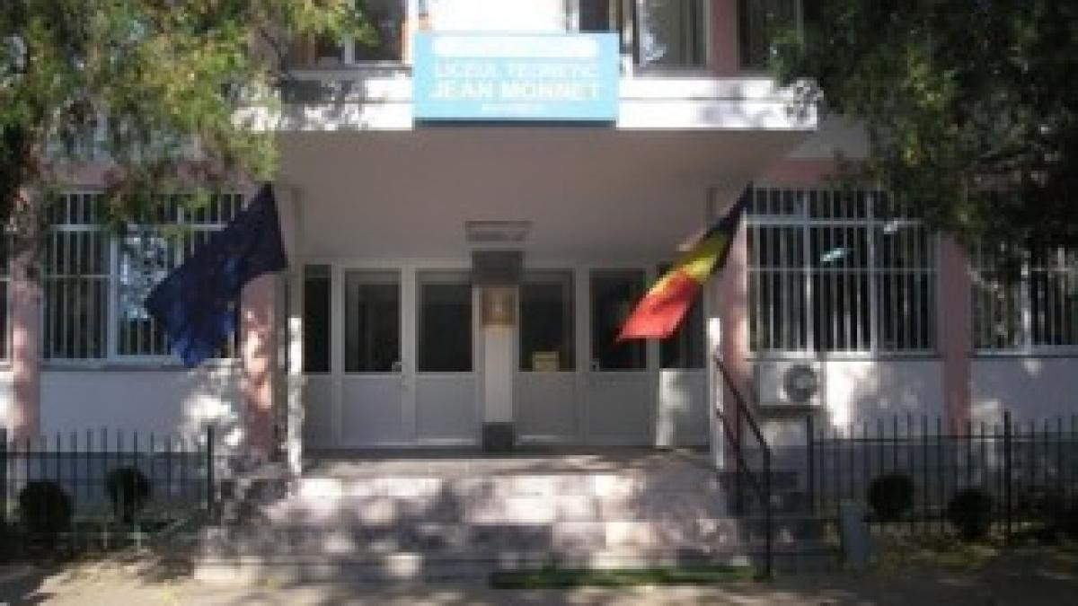 liceul-jean-monnet1