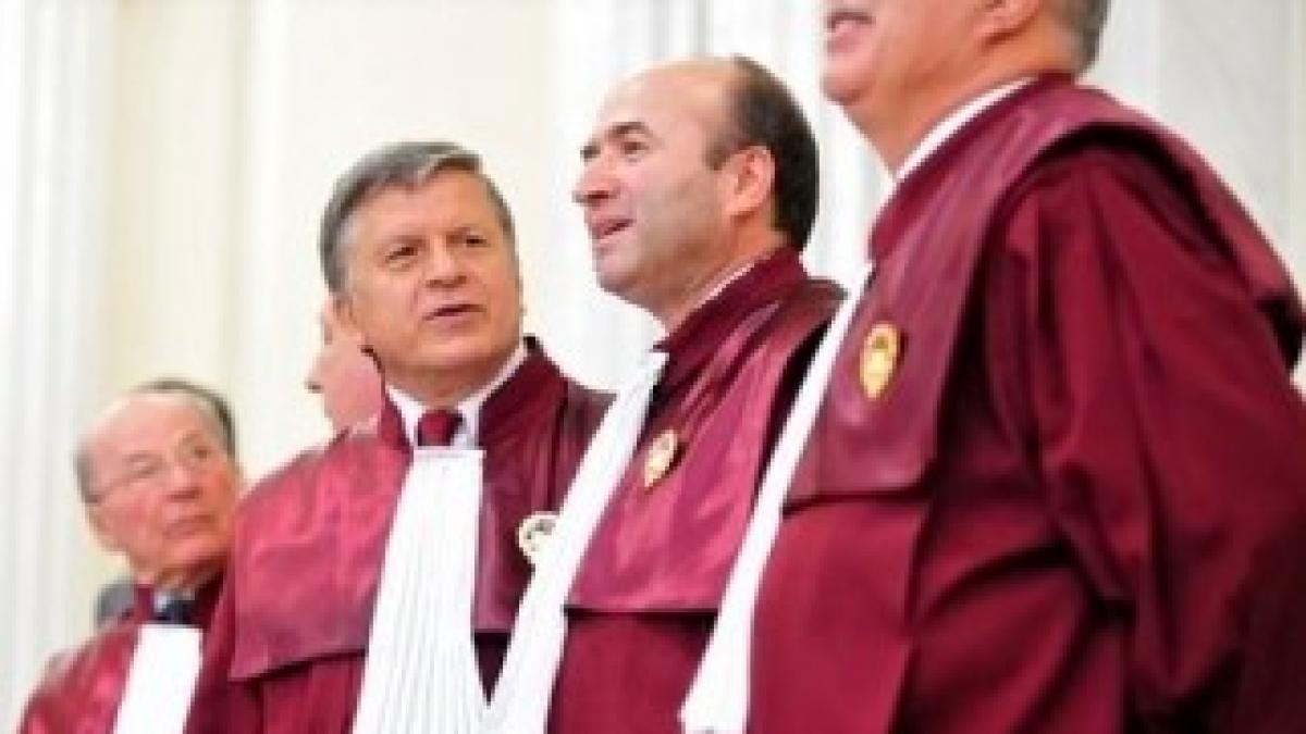 curtea-constitutionala-judecatori-octav-ganea-Copy