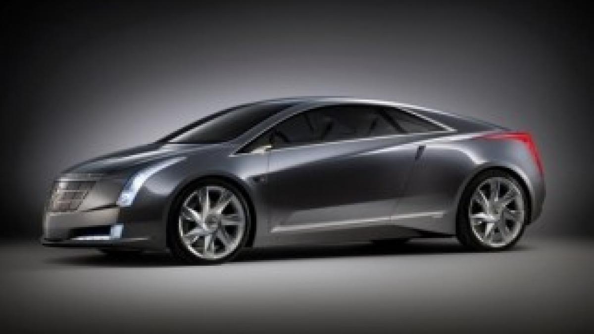 2013-Cadillac-ATS-Angle-picture