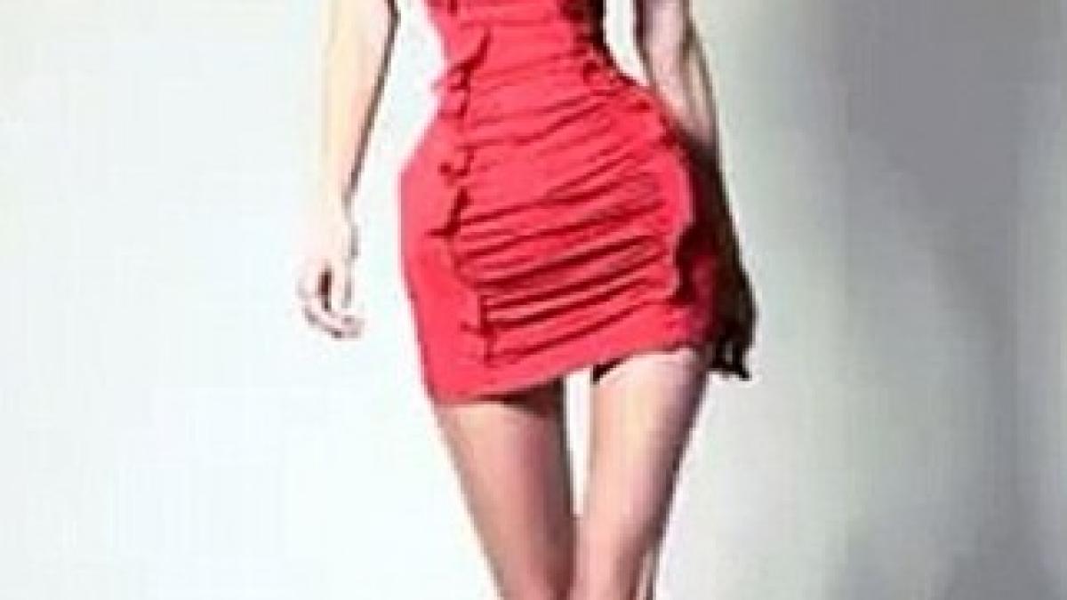 article-2096377-1195A456000005DC-559_306x512