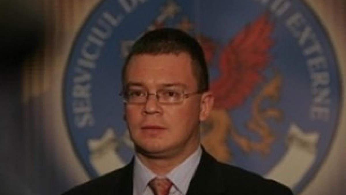 Mihai-Razvan-Ungureanu-premierul-desemnat-400x291