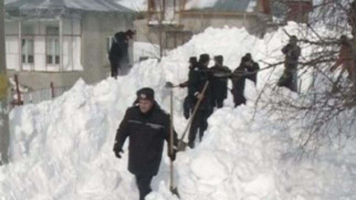 zapada_jandarmi-GB259412JU