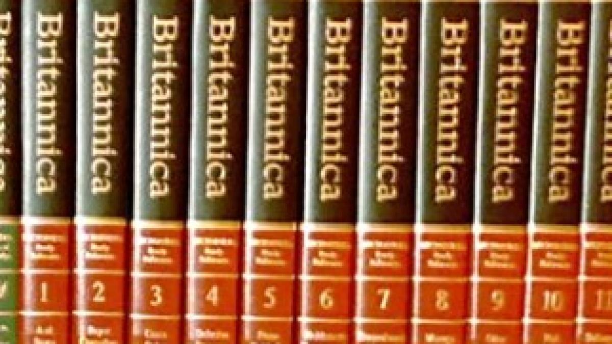 Encyclopaedia_Britannica_15_with_2002-330