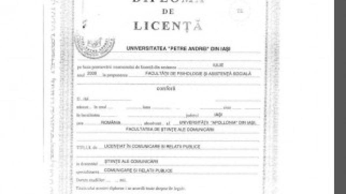 diploma_32749600