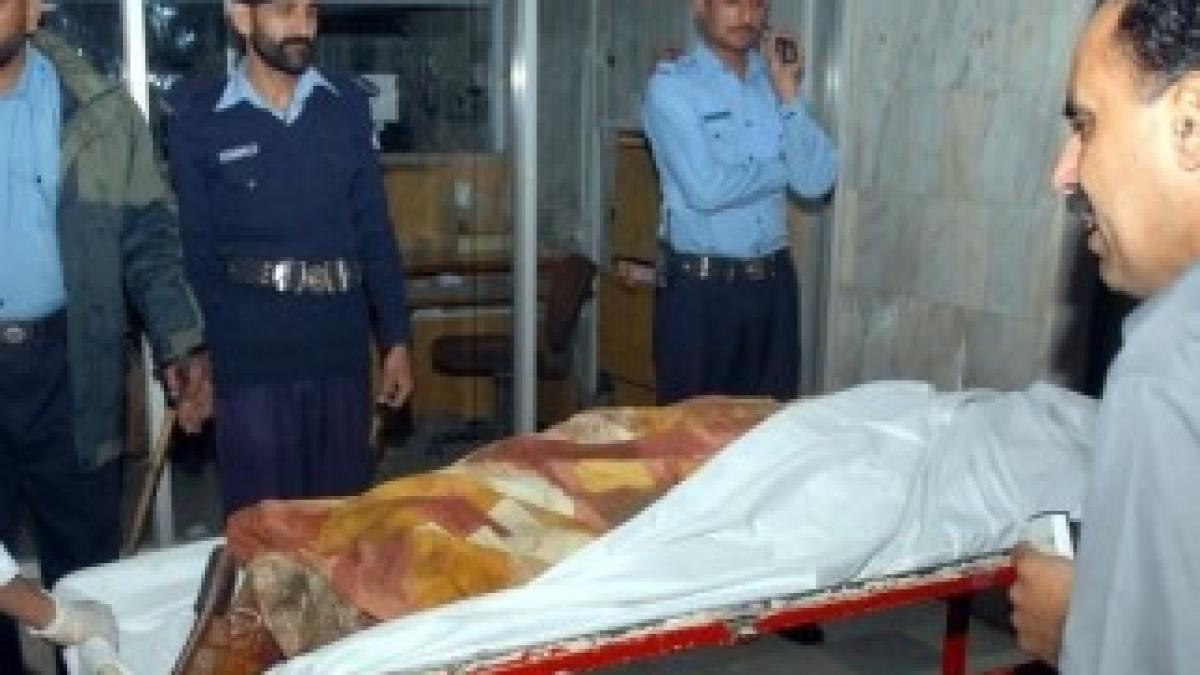 accident-pakistan-avion-cadavre__2_