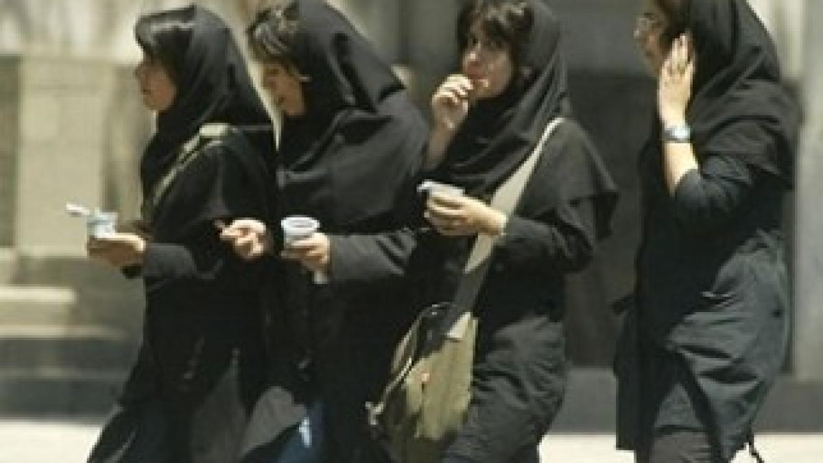 femei-iran