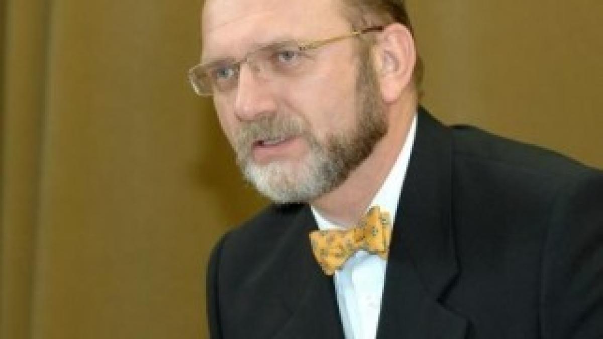 image-2012-06-27-12636515-41-flavius-baias