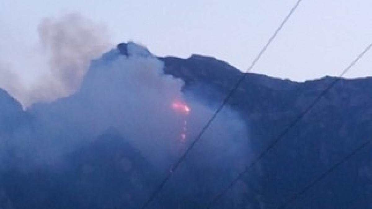 incendiu-in-Bucegi