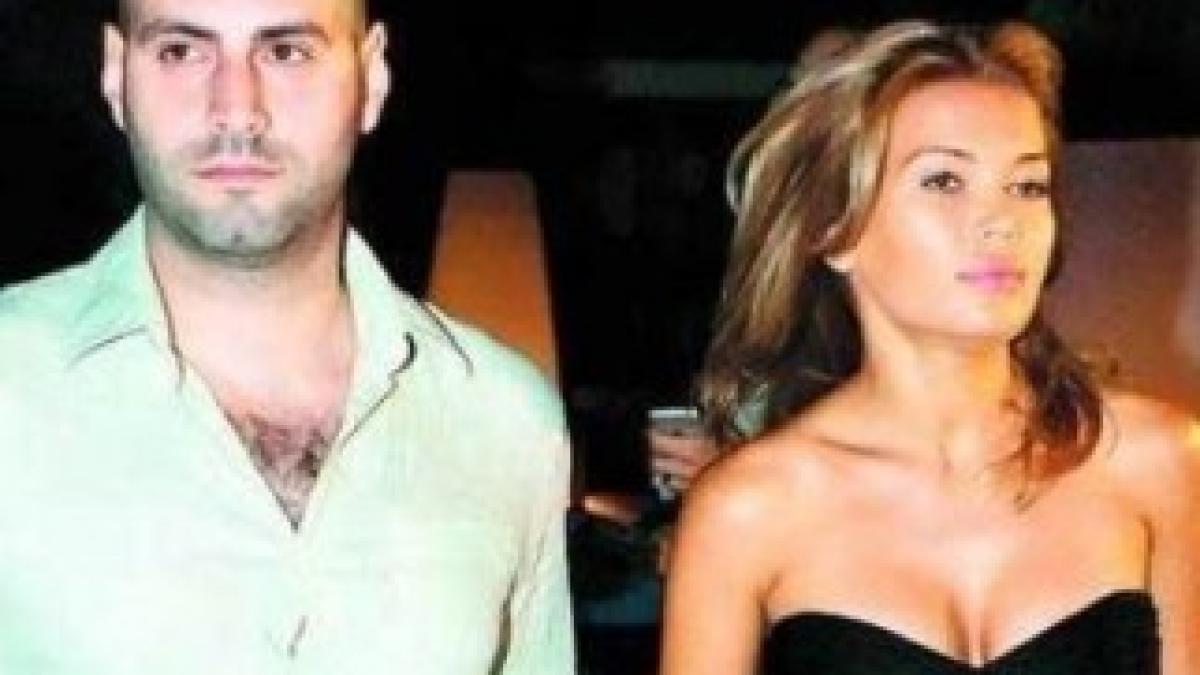 Gina-Pistol-si-Nicola