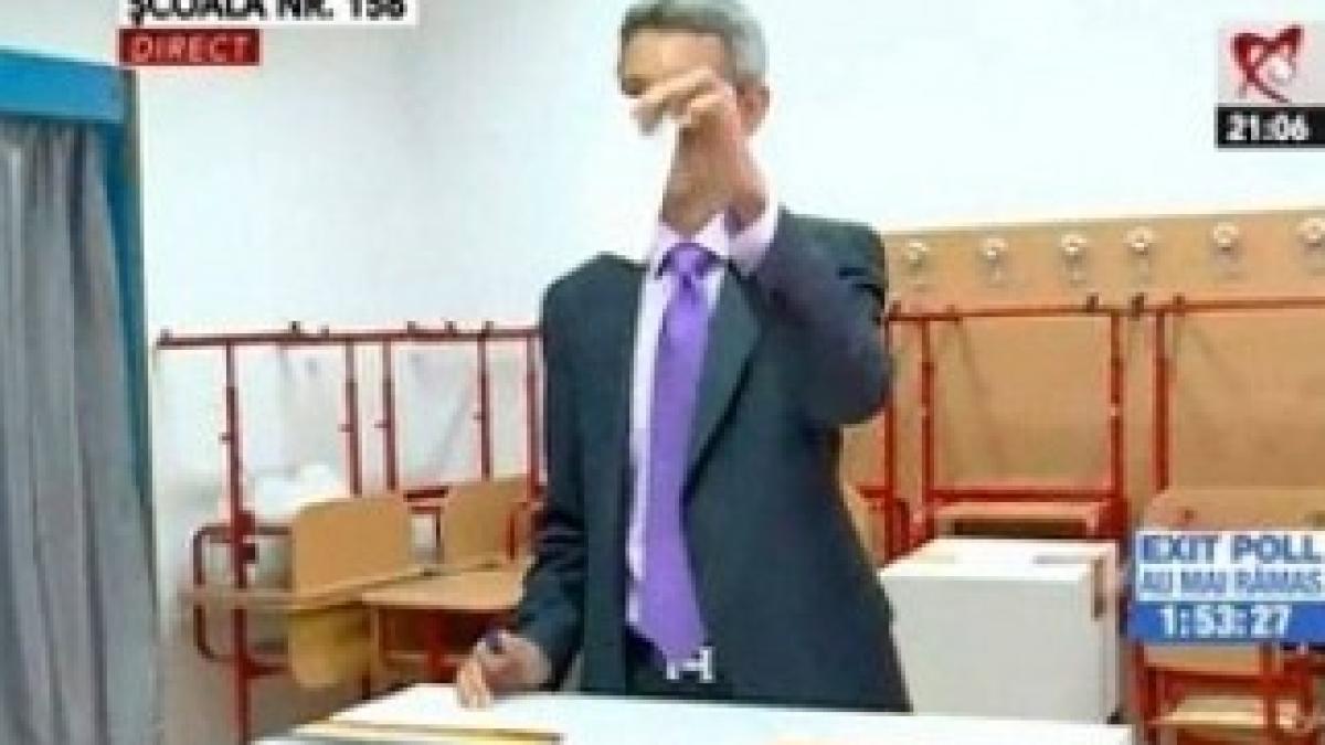 dan-diaconescu-referendum