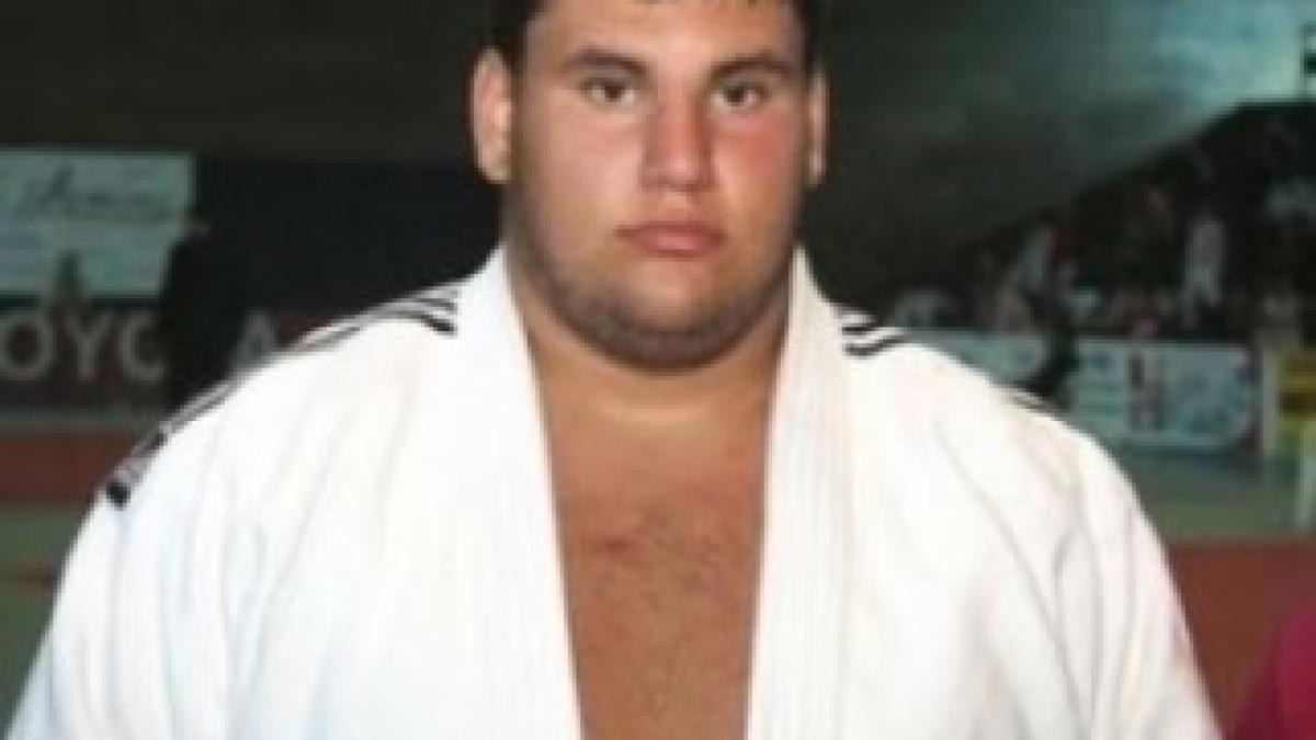 JO-2012-Vladut-Simionescu-eliminat-in-optimi-la-judo