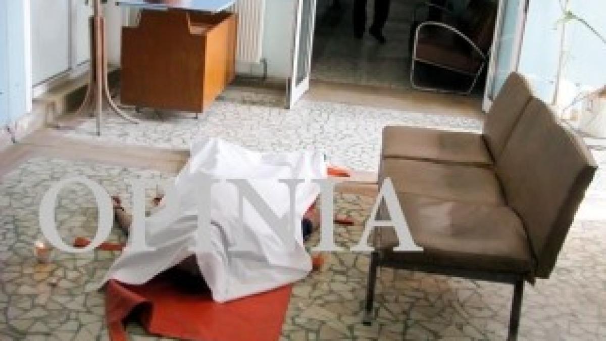 422785_352447661506963_16140877_n