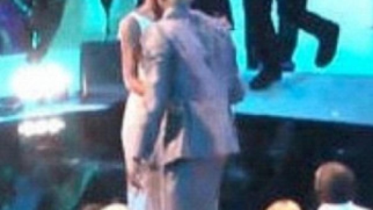 Chris-Brown-si-Rihanna