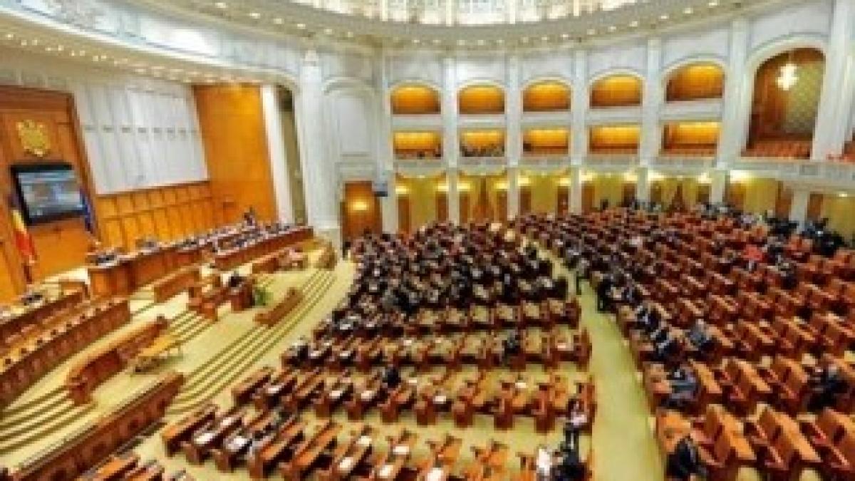 parlament-motiune-27-apr-razvan-chirita