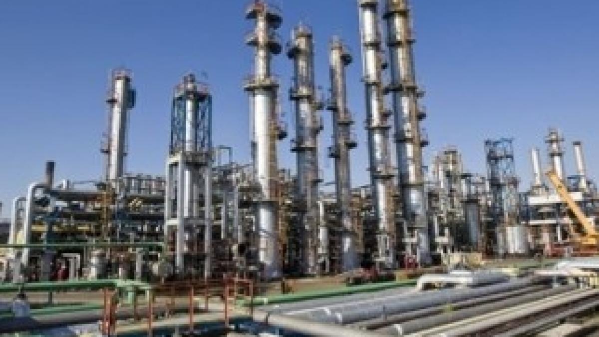 petromidia_instalatie