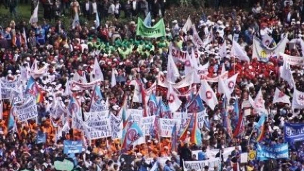 sindicalisti-fata-guvernului_or