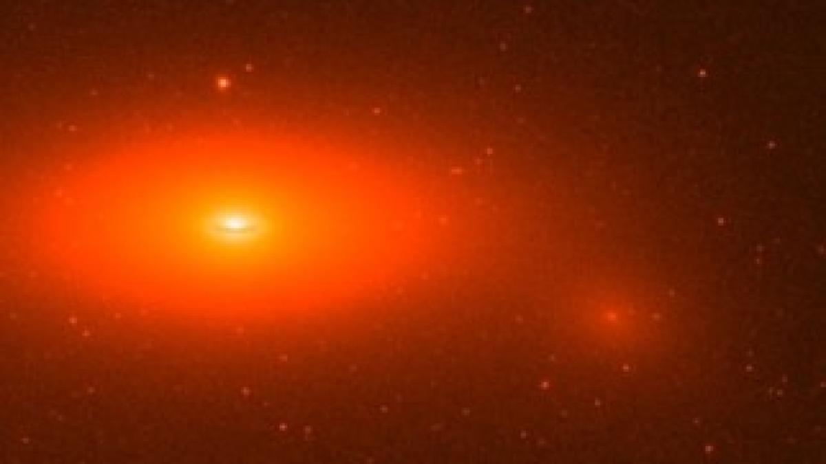Image-of-lenticular-galaxy-NGC-1277