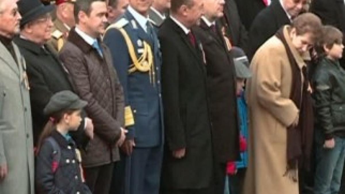 iliescu_basescu_33916900